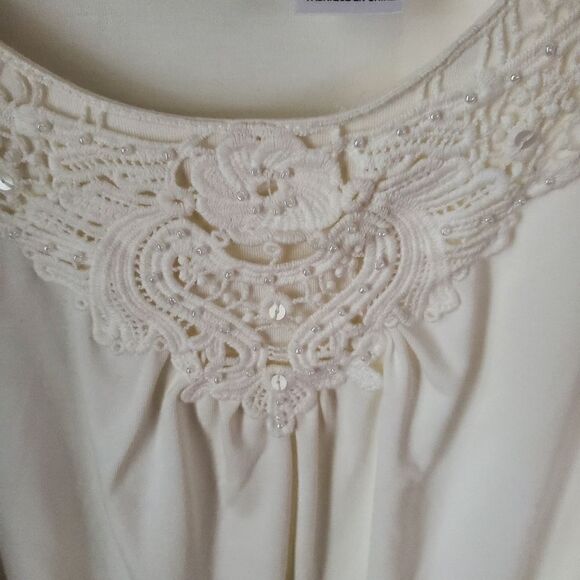 Alfred Dunner pretty 3/4 length sleeve blouse size M, polyester/rayon/spandex - Picture 3 of 6